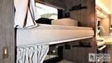bottom-slider-img
