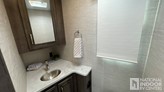 bottom-slider-img