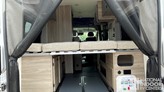 bottom-slider-img