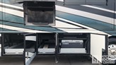 bottom-slider-img