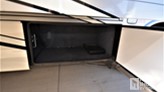 bottom-slider-img