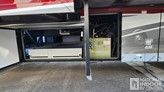 bottom-slider-img