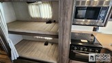 bottom-slider-img