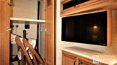bottom-slider-img