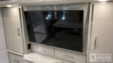 bottom-slider-img