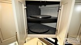 bottom-slider-img