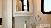 bottom-slider-img