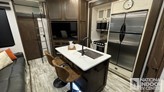 bottom-slider-img