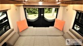 bottom-slider-img
