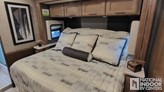 bottom-slider-img