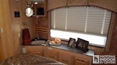 bottom-slider-img
