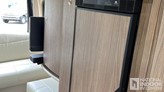 bottom-slider-img