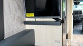bottom-slider-img