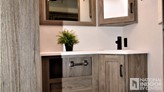 bottom-slider-img