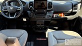 bottom-slider-img