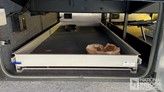 bottom-slider-img