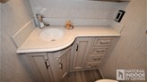 bottom-slider-img