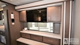 bottom-slider-img