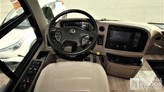 bottom-slider-img