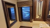 bottom-slider-img
