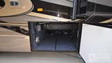 bottom-slider-img