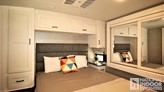 bottom-slider-img