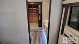 bottom-slider-img