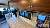 bottom-slider-img