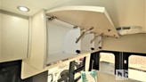 bottom-slider-img
