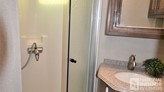 bottom-slider-img