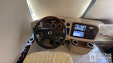bottom-slider-img