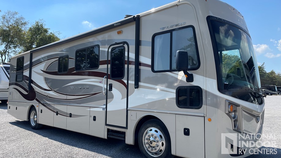 Used 2014 Fleetwood Excursion | #9846CC | Nashville | National Indoor ...