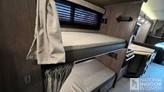 bottom-slider-img