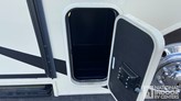bottom-slider-img