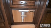 bottom-slider-img