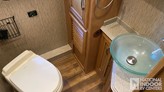 bottom-slider-img
