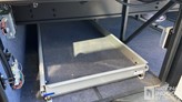 bottom-slider-img