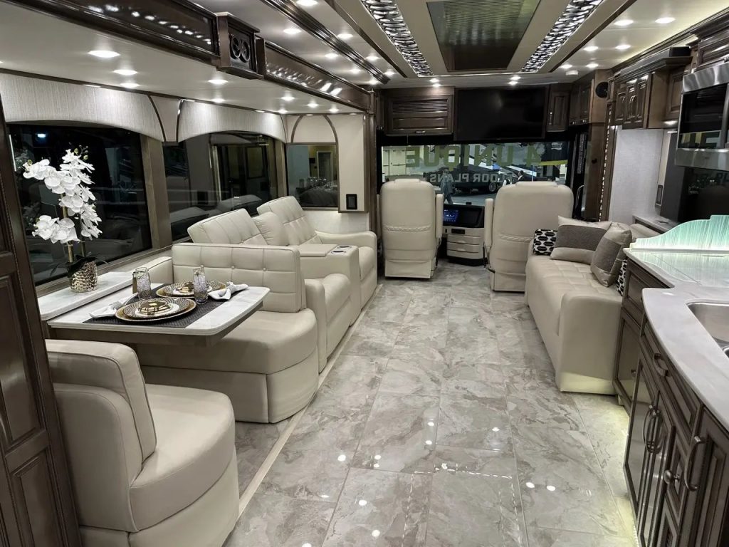 2024 Newmar Essex RV Tour with Angie Morell - NIRVC Owner's Library
