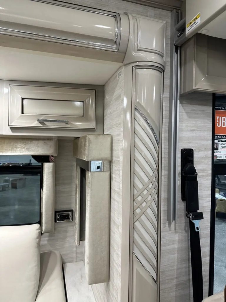 2024 Newmar Ventana RV Tour with Angie Morell - NIRVC Owner's Library