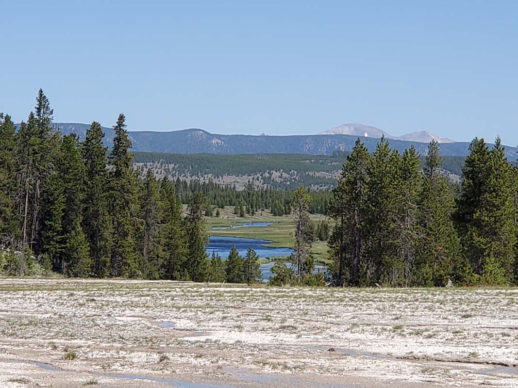 An RVers Guide to Yellowstone: America's First National ParkAn RVers Guide to Yellowstone: America's First National Park