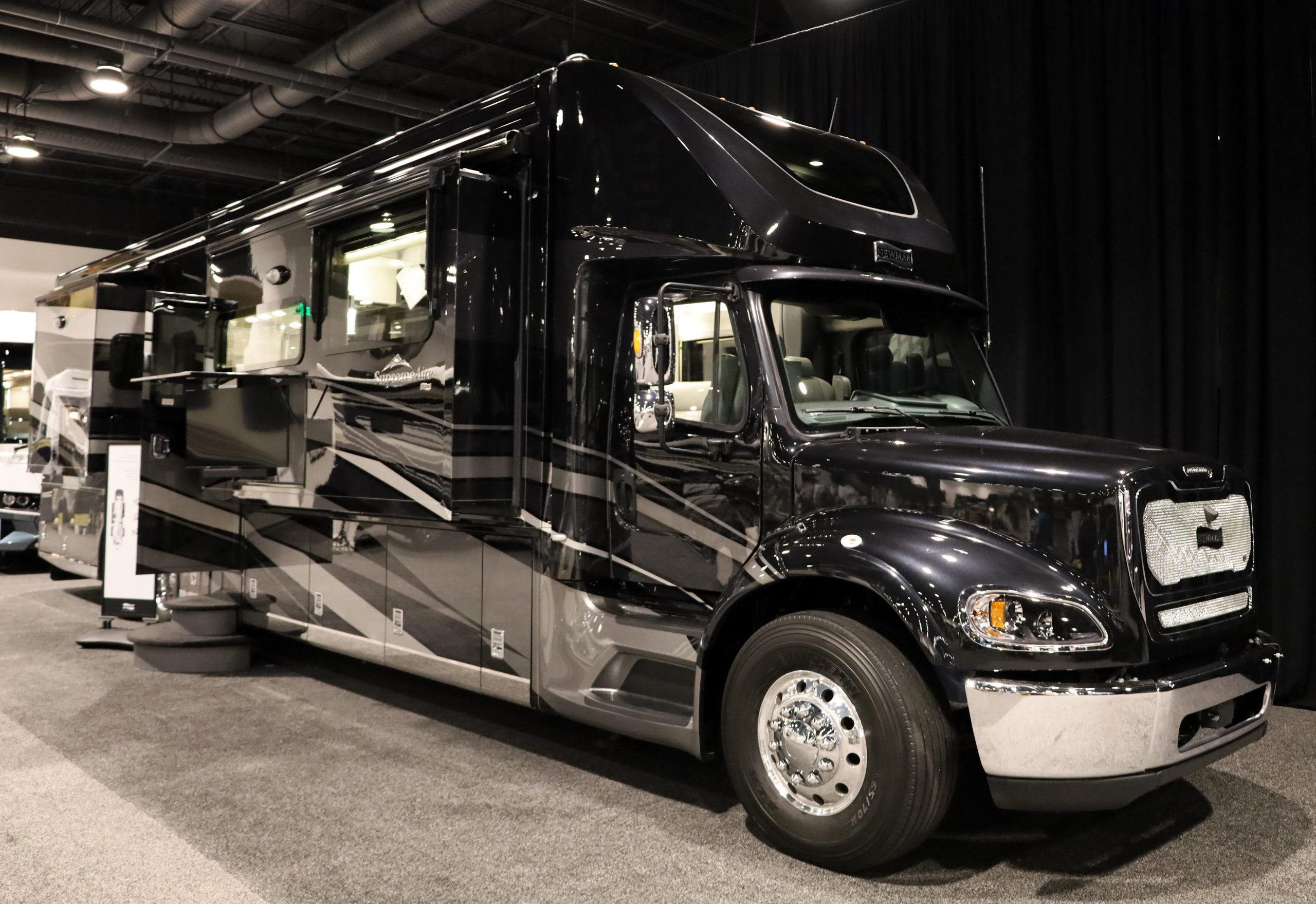 2025 Newmar Supreme Aire RV Tour With Angie Morell National Indoor RV Centers Blog